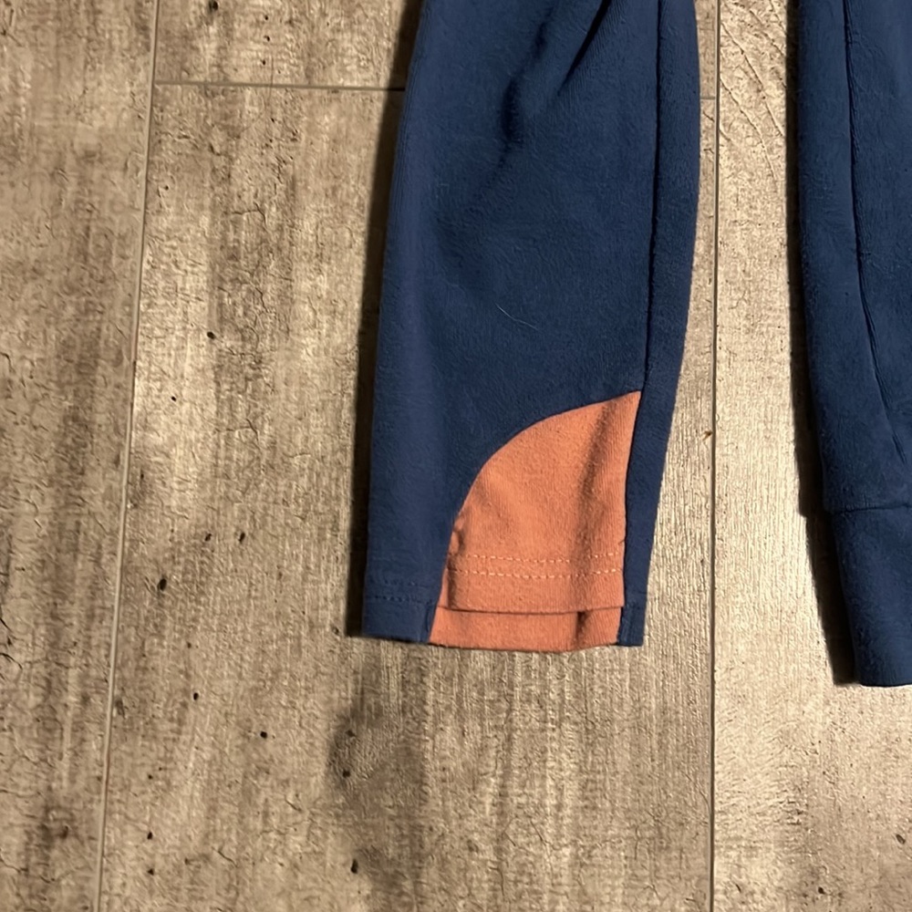 AmperSand - Picture 2 of 3